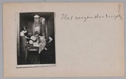 'Het wegen der zuigelingen: Infant consultations, Camberwell school for mothers.' Foto uit de serie Moederschapszorg. 1898