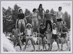 Derde vrouwenfestival in het Amsterdamse Bos. 1978