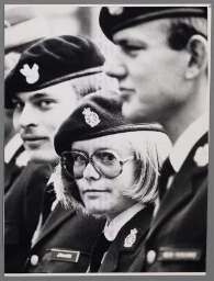 Eerste vrouw aan de militaire akademie van Kopenhagen, hier als sergeant. 1975