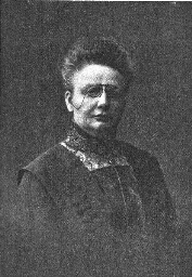Secretaresse van het hoofdbestuur van de Vereeniging voor Vrouwenkiesrecht sedert 1902. 191??