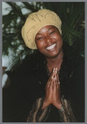 Monique Hoogmoed tijdens de Hindostaans-Surinaamse Zamicasa georganiseerd in samenwerking met Lalla Rookh 1998