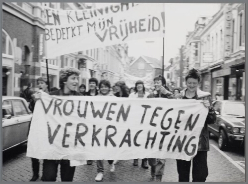 Demonstratie tijdens heksennacht 1983
