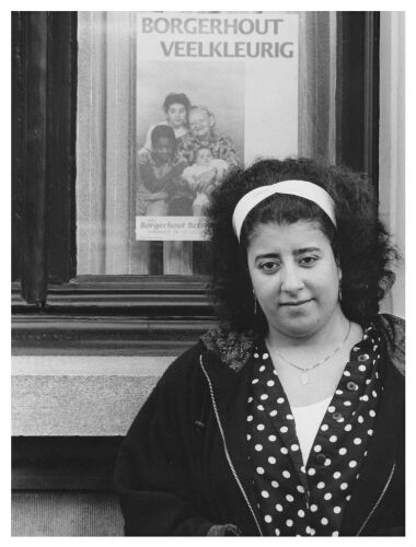 Fatima Bali, werd in 1989 het eerste allochtone gemeenteraadslid van Vlaanderen en strijdt mede in het Antwerpse district Borgerhout te België tegen racisme 1994
