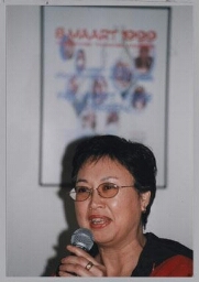 Moni Weiss, Zami medewerker, tijdens de nieuwjaarsrecepte 2000 2000
