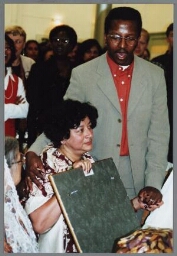 Tara Oedayraj Singh Varma tijdens haar 50ste verjaardag 1998