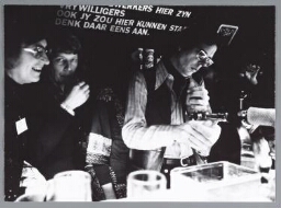 Na de ledenvergadering van MVM in de Heksenkelder. 1976
