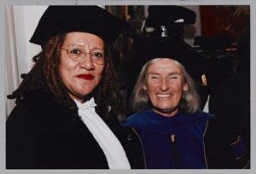 Oratie Gloria Wekker, de eerste Nederlandse hoogleraar gender en etniciteit aan de faculteit Letteren van de Universiteit. 2002