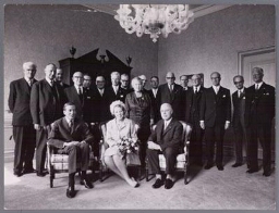 Prinses Beatrix, net verloofd met Claus, bezoekt de Raad van State 1966