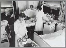 Vrijwilligers in een ziekenhuis 1986