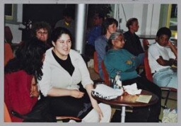 Kai Pattipilohy (met wit vest) tijdens een Zamicasa 2000