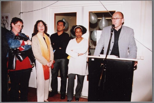 Speech door Tjeerd Herrema, stadsdeelvoorzitter Amsterdam Zeeburg, tijdens de opening van het Asiel ZoekersCentrum (AZC) Zeeburg in Amsterdam 2001