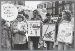 Actie van het comité 'Vrouwen Blijven Eisen' tegen de plannen Dekker 1987