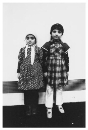Twee Turkse meisjes. 1978