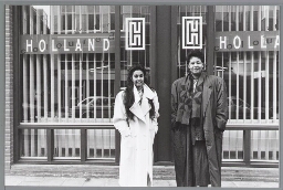 Adeeba Randjan en Tonia Tull voor het uitzendbureau 'Coloured Holland' 1988