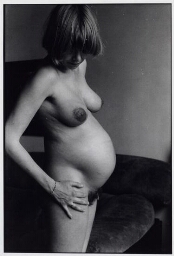 Lesbische vrouw in verwachting. 1977