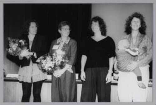 Van links naar rechts Fanneke Cnossen ?, Ingrid Foeken, Martine Groen, Marleen Heeman (De Maan) tijdens het International Congress on Mental Health Care for Women, 19-22 december 1988 in Amsterdam. 1988