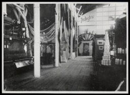 Industriezaal de Nationale Tentoonstelling van Vrouwenarbeid 1898 1898