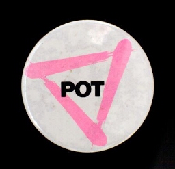 'pot'. Button