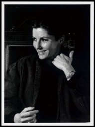 Portret van actrice Josée Ruiter, Zie ook record 100025242, 100025243, 100025244 en 100025606 1987