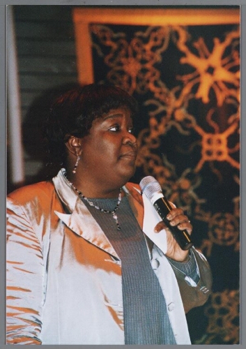 Uitreiking van de Zami Award 2004 met als thema 'Heldinnen in de knop' 2004