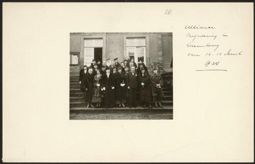 Groepsportret tijdens vergadering van International Alliance of Women 1934