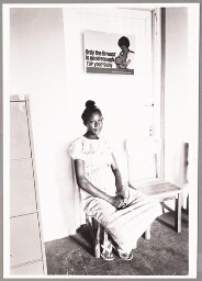 Voorlichting voor aanstaande moeders in Jamaica: 'only the breast is good enough for your baby'. 198?