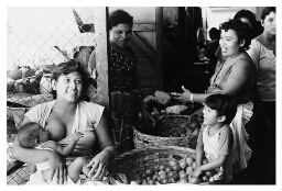 Marktvrouwen in Estelí, Nicaragua. 1984