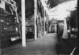 Nationale Tentoonstelling van Vrouwenarbeid 1898, Industriezaal. 1898