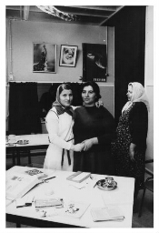 Turkse vrouwen krijgen voorlichting over anticonceptie. 1979