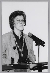 Ada Wildekamp tijdens het International Congress on Mental Health Care for Women, 19-22 december 1988 1988