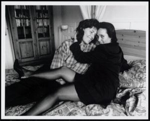 Portret van Evelien (links) en Bianca (rechts) 1996