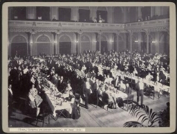 Diner tijdens het Internationaal Congres voor Vrouwenkiesrecht 1908 1908
