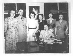 De eerste leden van het Vrouwenkorps van het Koninklijk Nederlandsch-Indisch Leger (KNIL) in de Verenigde Staten. 194?
