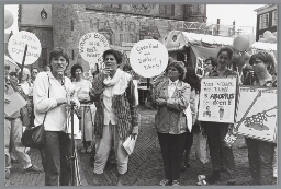 Actie van de comité 'Vrouwen Blijven Eisen' tegen de plannen Dekker 1987