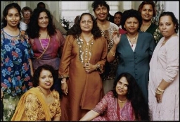 Vrouwengroep Van Allochtone vrouwen tegen armoede. 1999