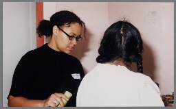 Coördinatrice van het Vrouwenhuis. 1999