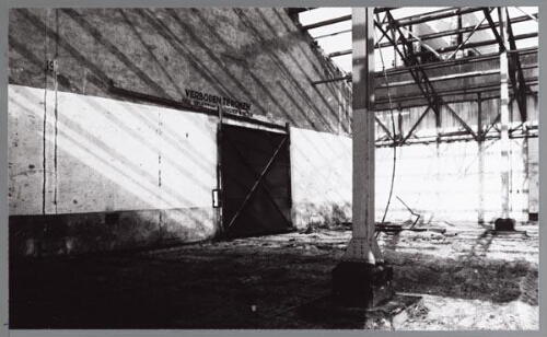 Ontruimde loods voor nieuwbouw op het Java-eiland in Amsterdam 1992