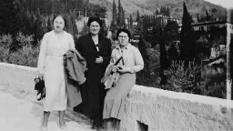 Johanna Westerdijk (midden) in Florence in april 1936 1936