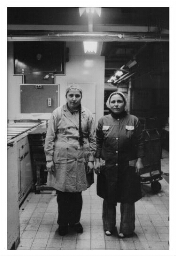 Twee Turkse fabrieksarbeidster in Haarlem. 1979