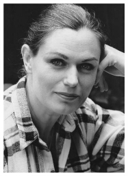 Portret van actrice Liz Snoyink. 1993