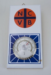 Wandtegel met thermometer. 'NCVB'