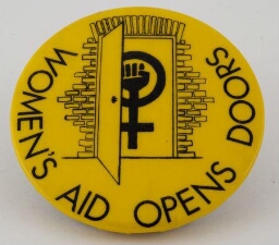 'Women's aid opens doors'. Button