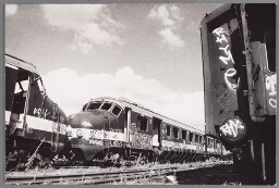 Treinstellen bij Sporenburg KNSM-eiland in Amsterdam 1989