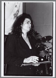 Lalla Weiss tijdens de uitreiking van de Zami Award 1998 met als thema 'Devotion & Dedication' 1998