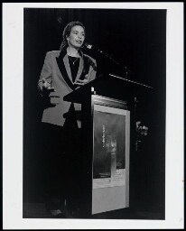 Angela Davis houdt een toespraak t.g.v 1995