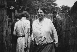 Uit een fotoalbum van Johanna Westerdijk betreffende een excursie naar Groningen 12-15 juni 1930 1930