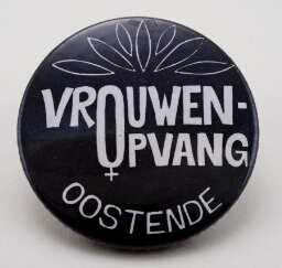 Button. Vrouwenopvang Oostende