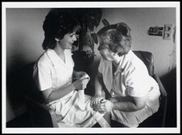 Twee verpleegkundigen 1987