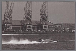 Speedbotenrace in het Oostelijk Havengebied in Amsterdam 1979