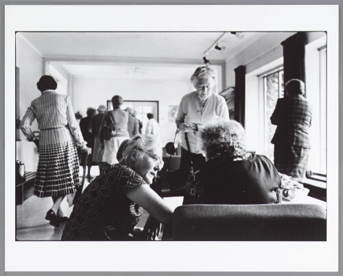 Ieder jaar komt de Pinkstergroep, een groep oudere socialistische vrouwen, naar vormingscentrum De Born tijdens het pinksterweekend om met elkaar over allerlei thema's te praten. 1980
